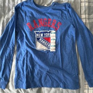 New York Rangers long sleeve T-shirt size large boys